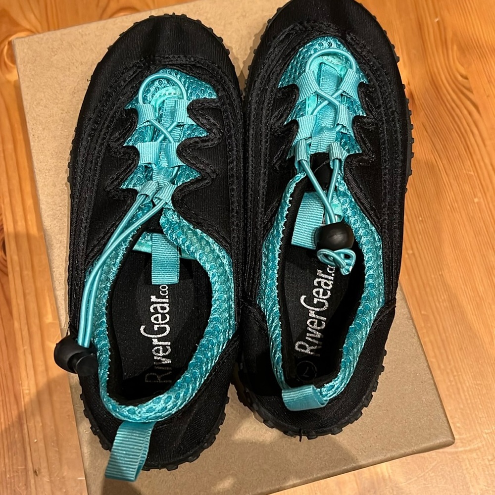 Women’s Water Shoes